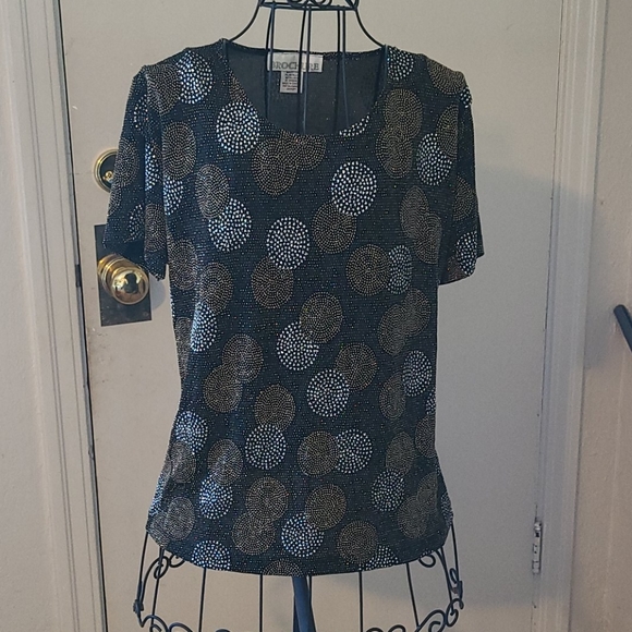 Top - Picture 1 of 3